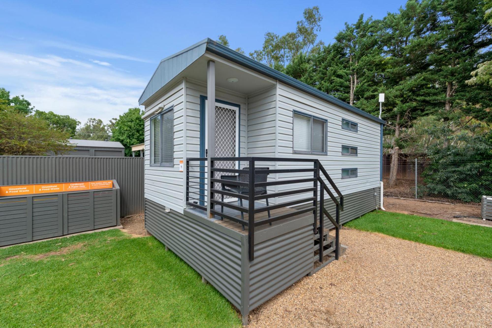 Big4 Ingenia Holidays Wagga Wagga Exterior photo