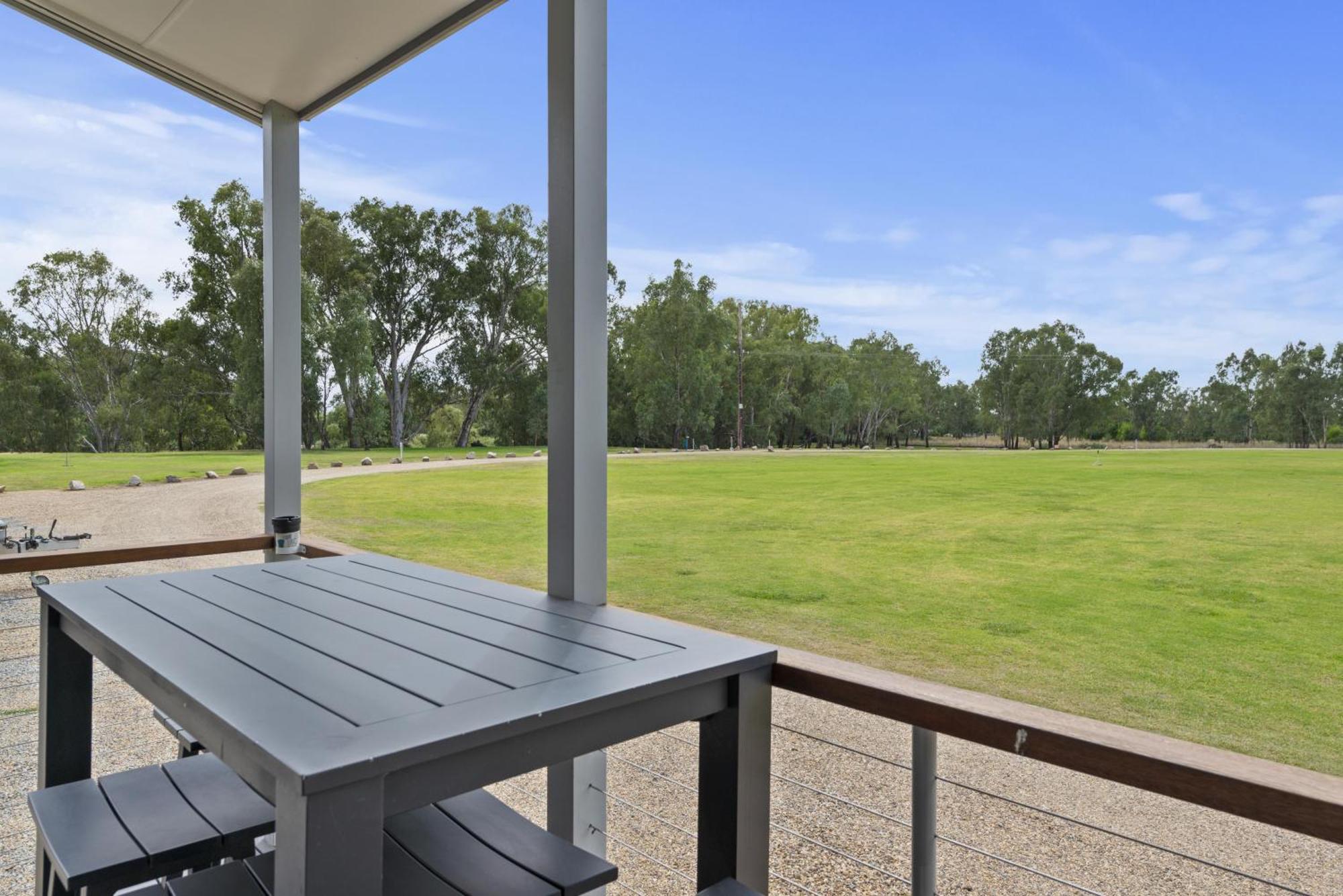 Big4 Ingenia Holidays Wagga Wagga Exterior photo
