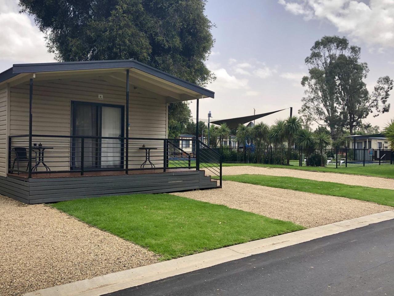 Big4 Ingenia Holidays Wagga Wagga Room photo