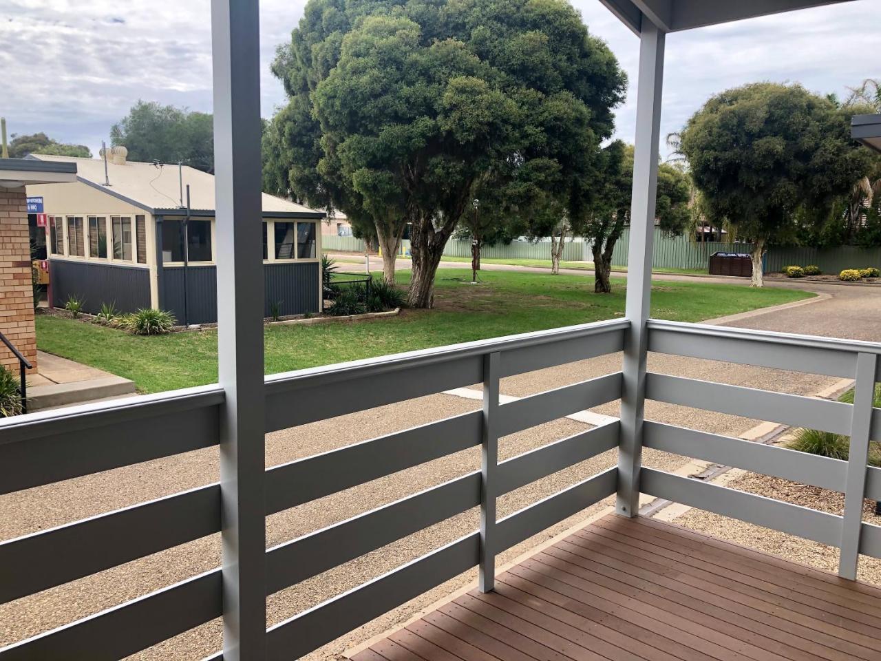 Big4 Ingenia Holidays Wagga Wagga Exterior photo